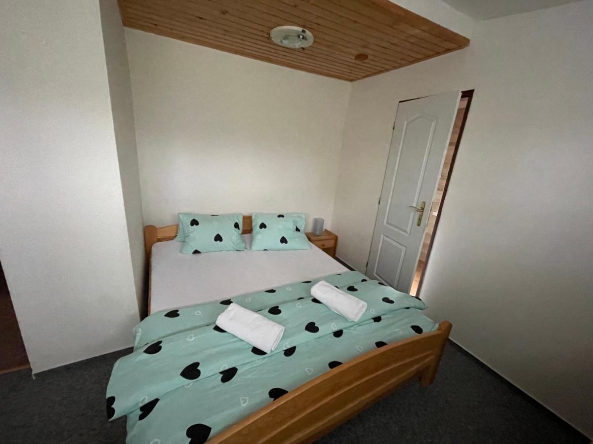 Penzion U Rodinky Bela pod Pradedem Exterior photo